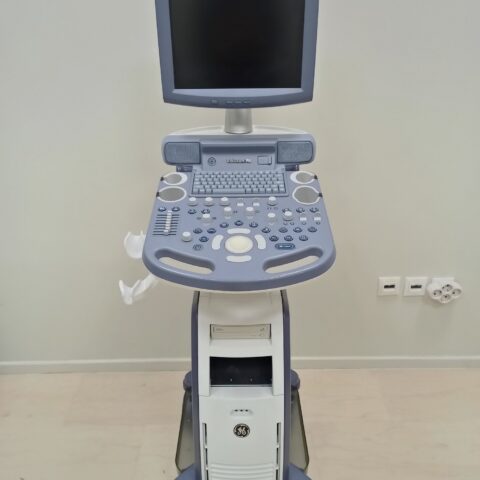 GE VOLUSON P8 ULTRASOUND